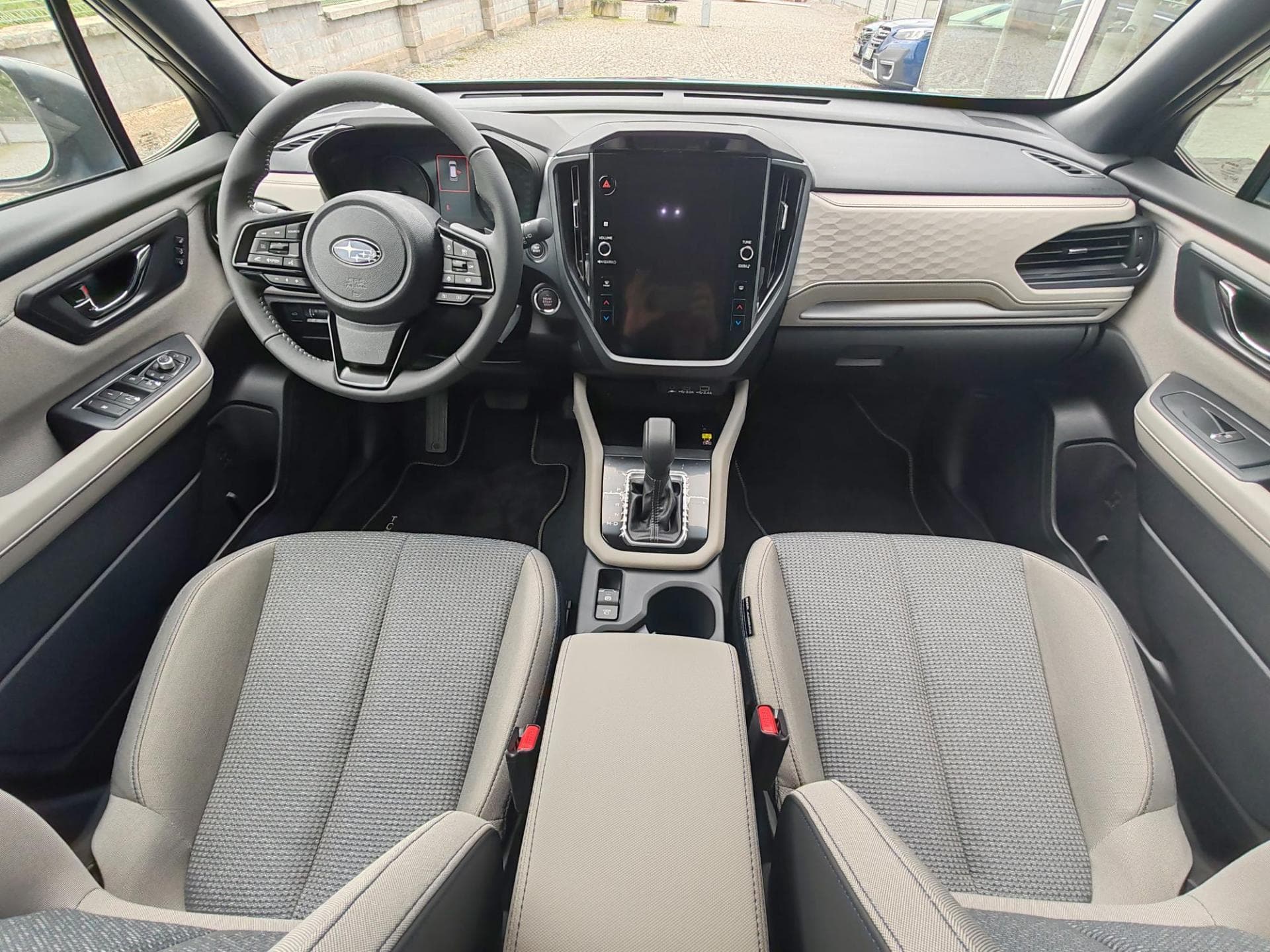 Subaru FORESTER - 11