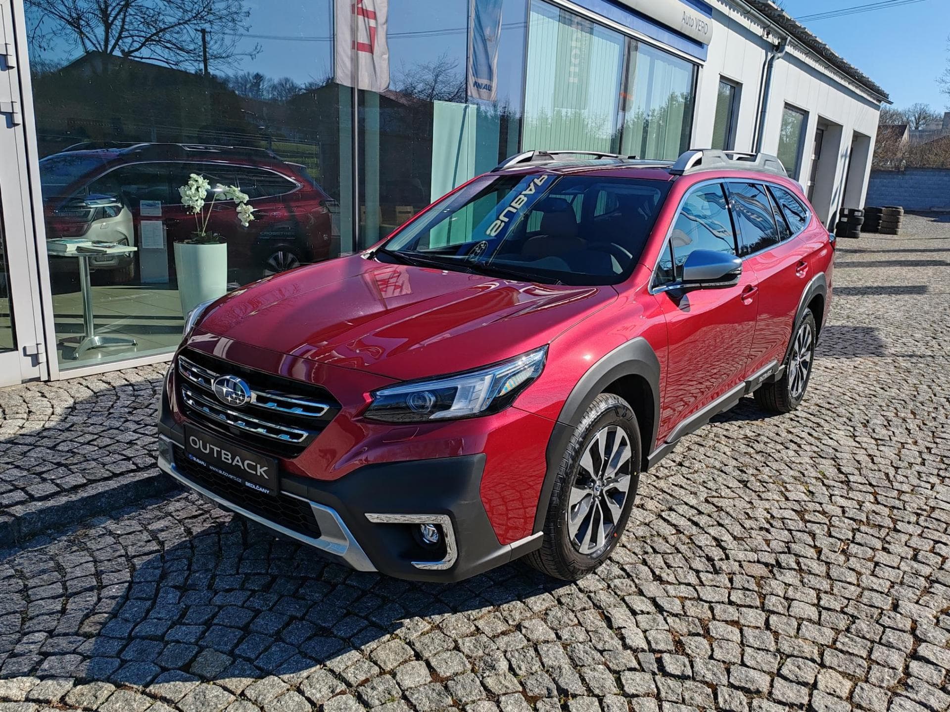 Subaru OUTBACK - 2