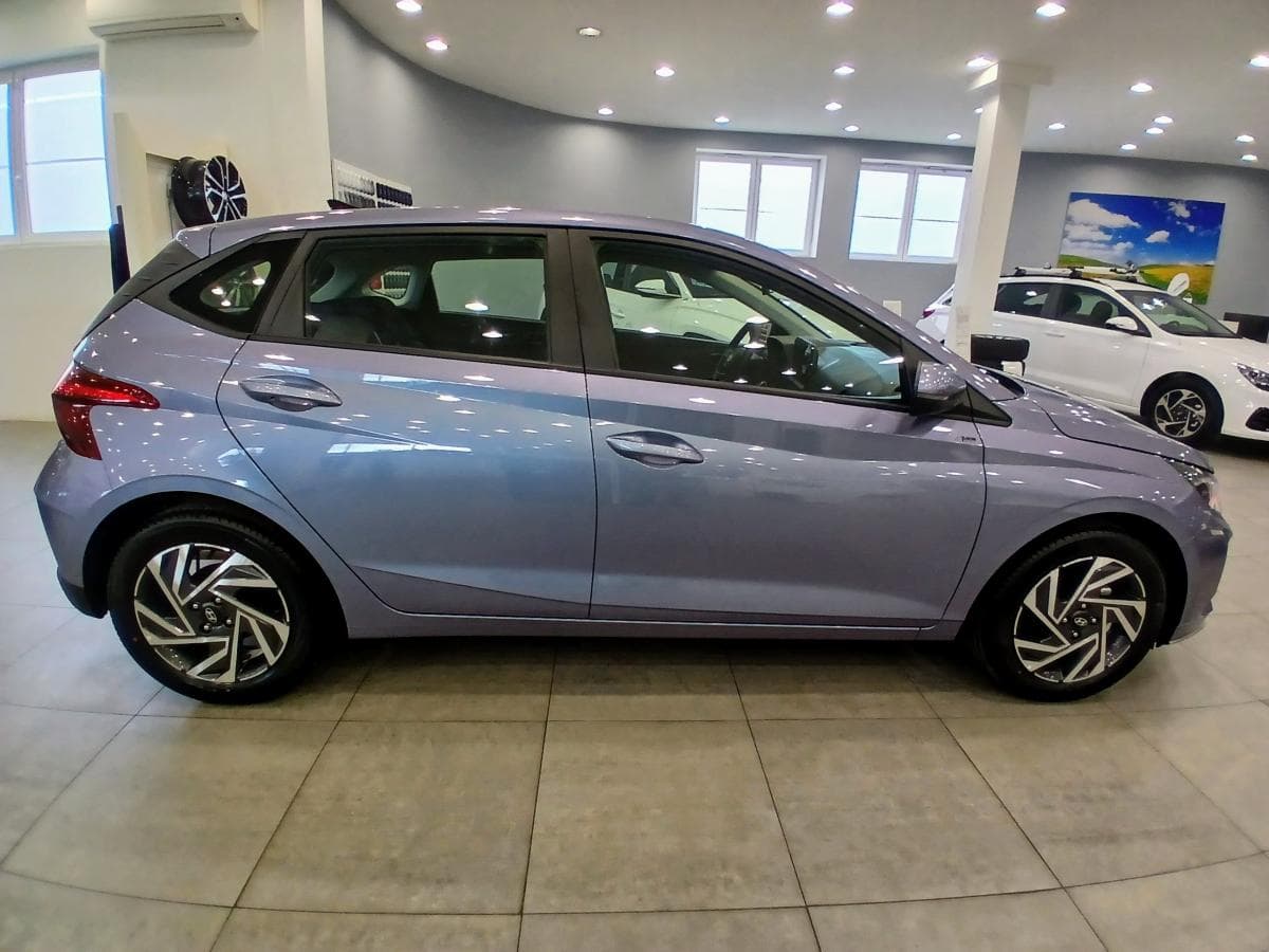 Hyundai i20 - 8