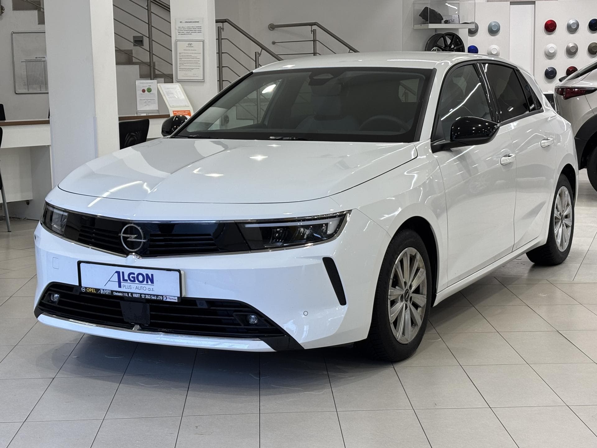 Opel ASTRA - 3