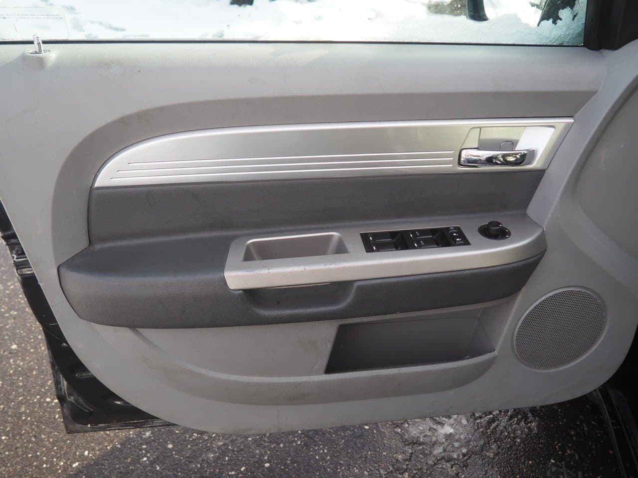 Chrysler Sebring - 11