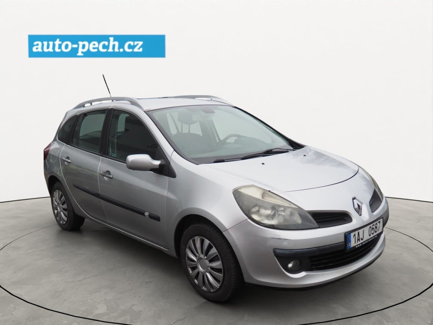 Renault CLIO - 5