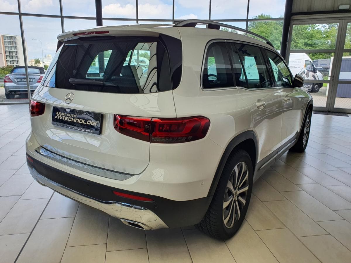 Mercedes-Benz GLB - 7