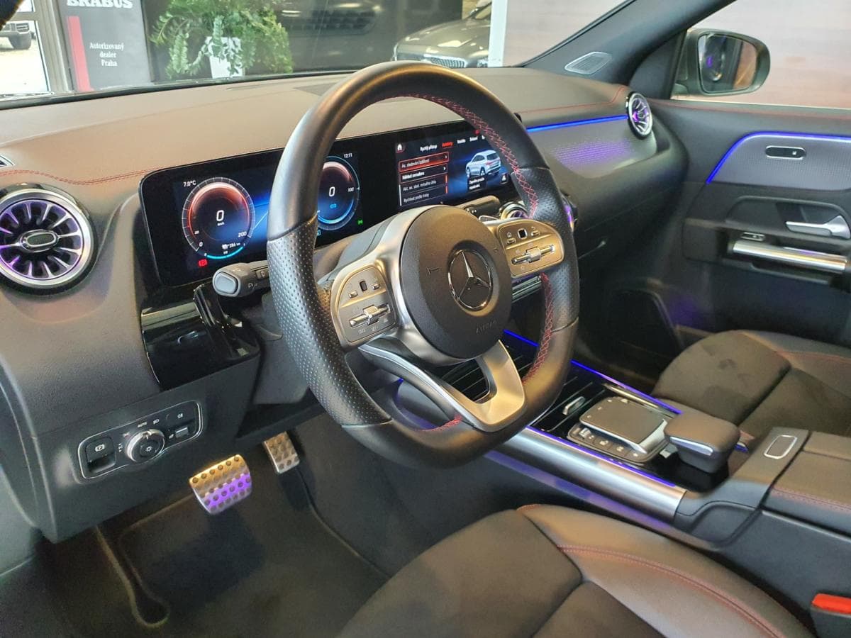 Mercedes-Benz Eqa - 9