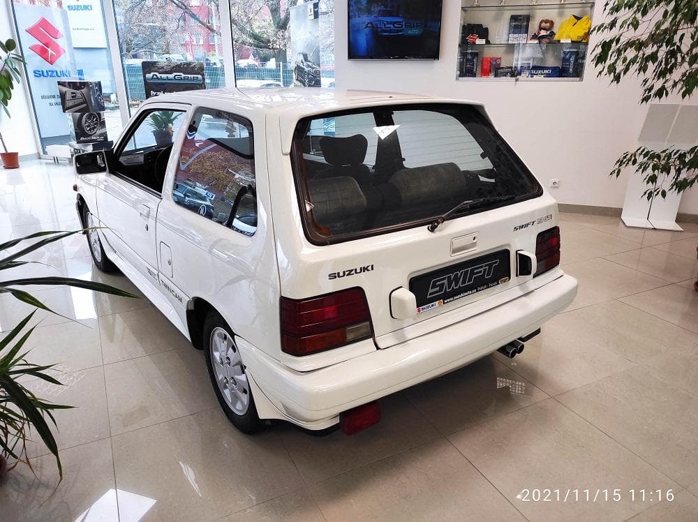 Suzuki SWIFT - 4