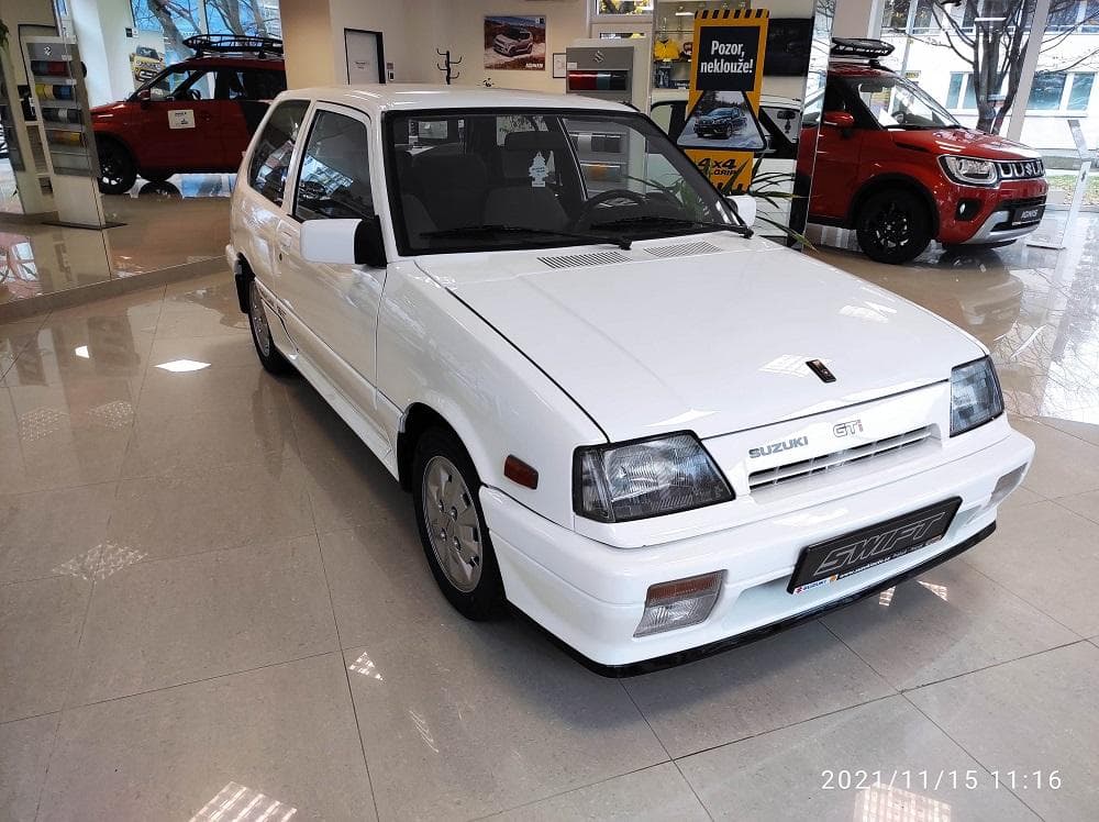 Suzuki SWIFT - 2