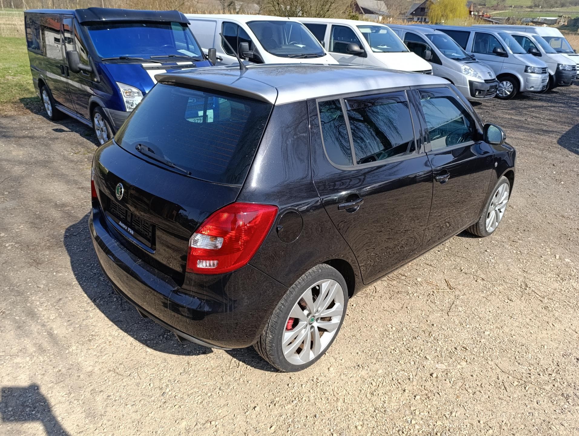 Škoda FABIA - 12