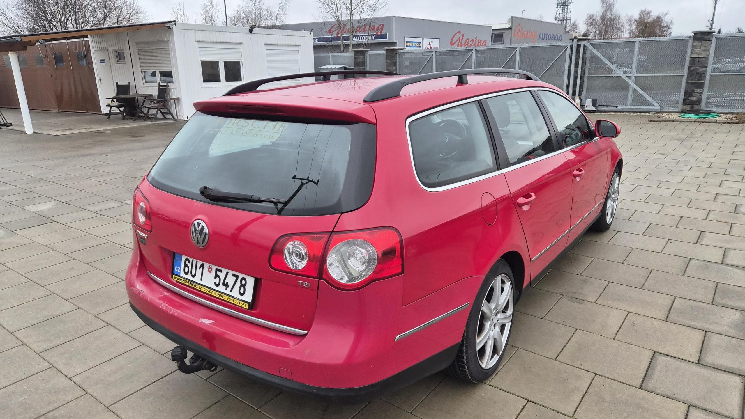 2010 Volkswagen PASSAT - 5