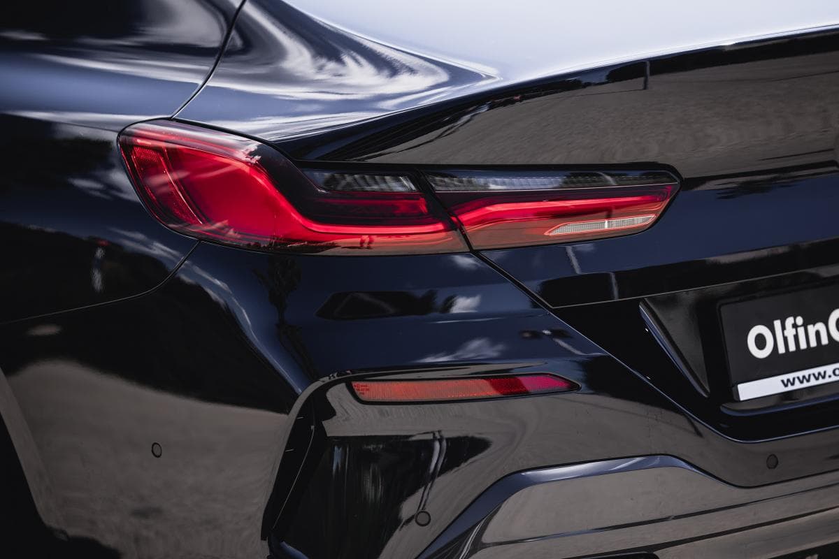 BMW 8-Series - 11