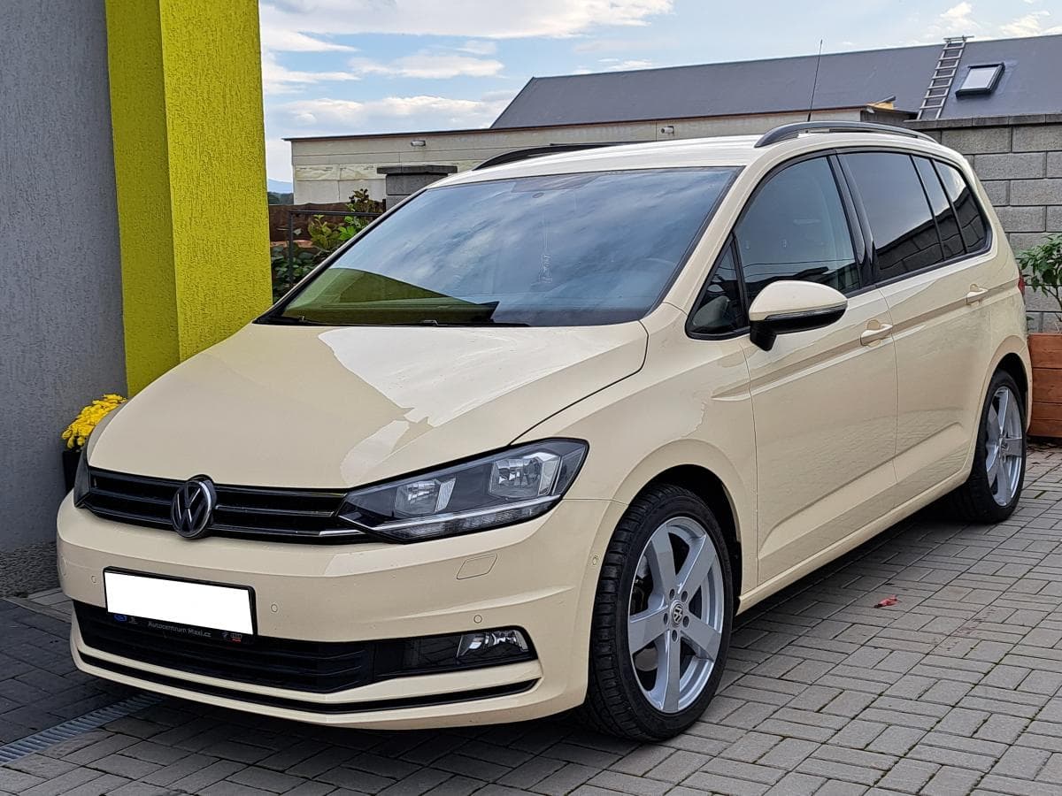 Volkswagen Touran 2.0TDI  DSG!! 