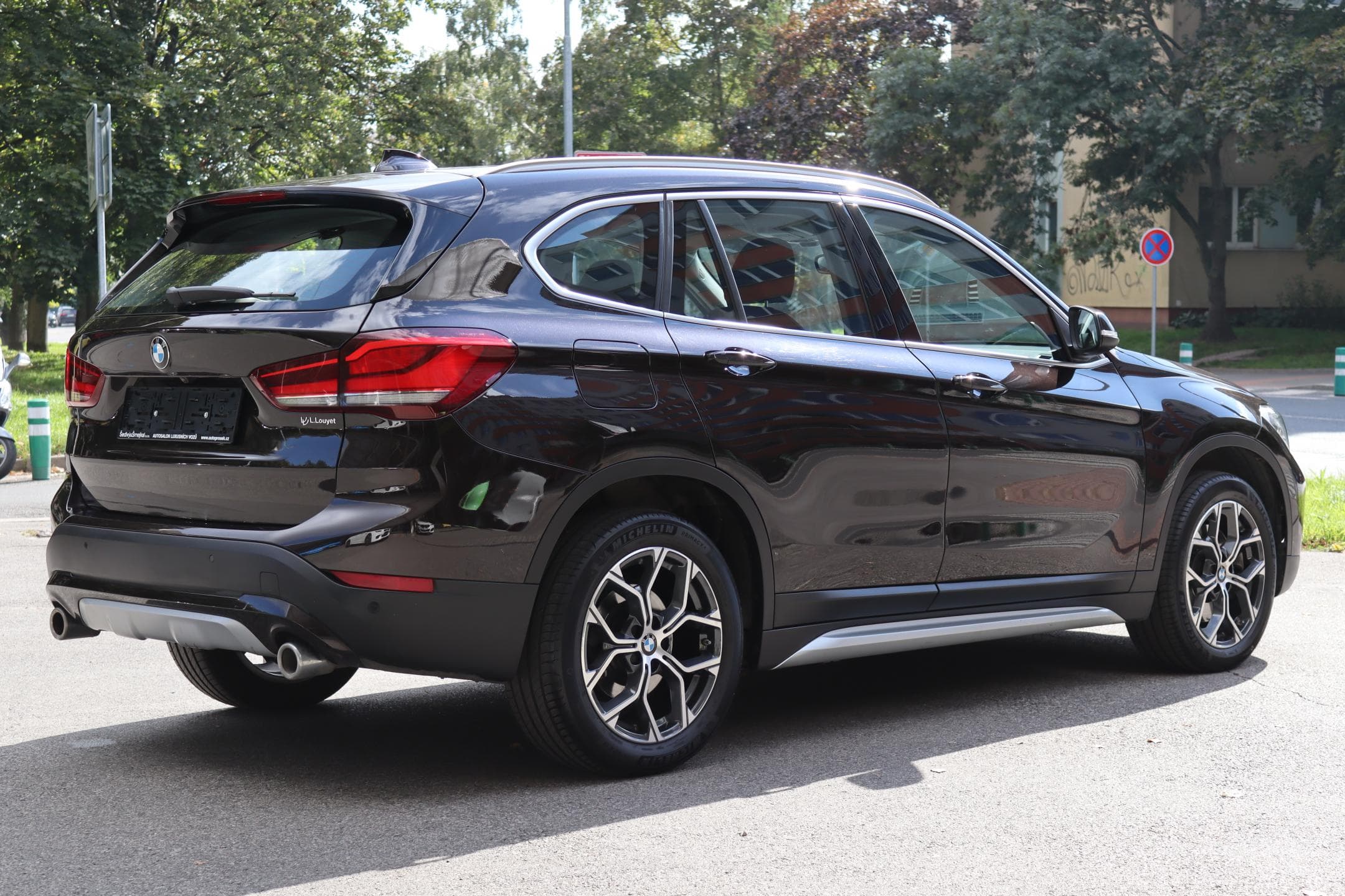 2021 BMW X1 - 10