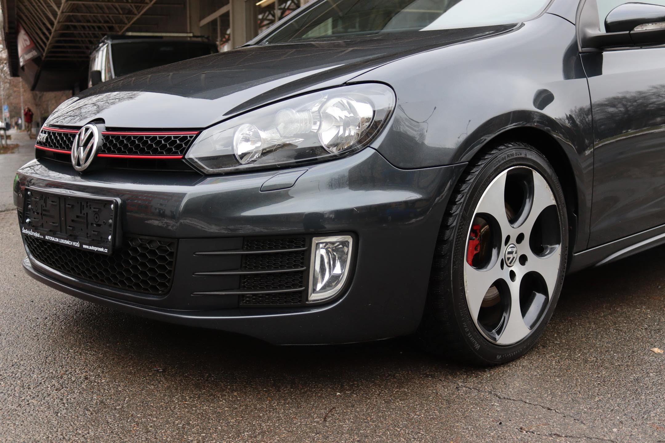 2011 Volkswagen GOLF - 5