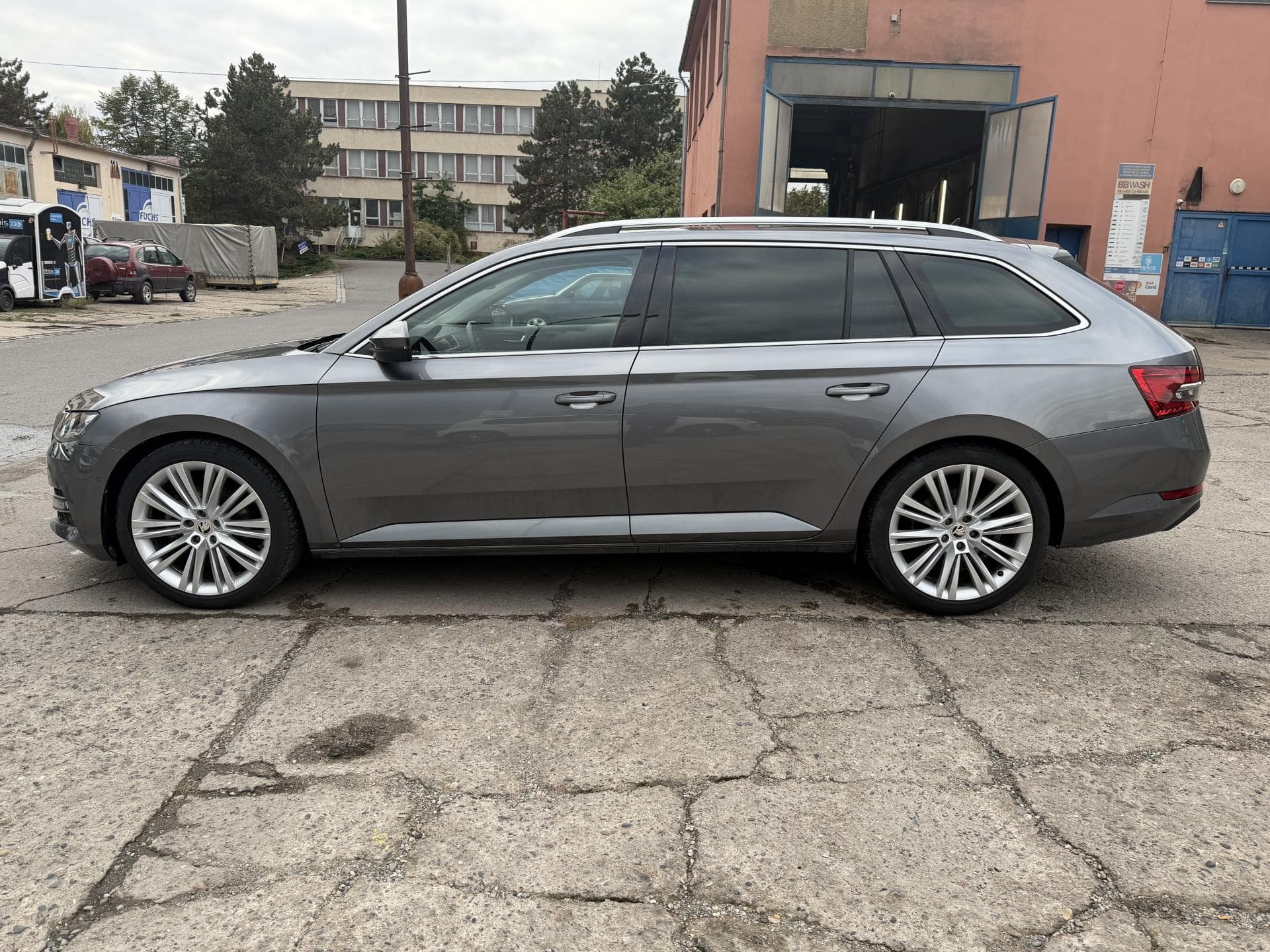 Škoda SUPERB - 3