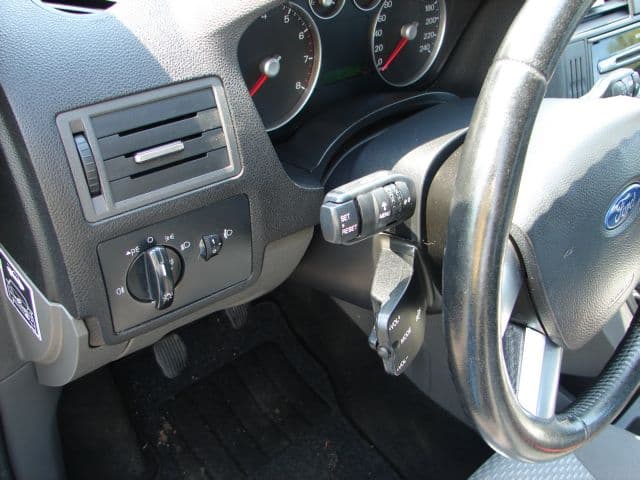 2003 Ford C-MAX - 10
