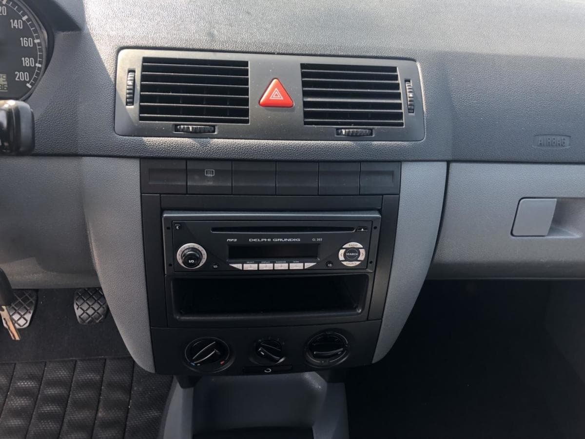 2002 Škoda Fabia - 23