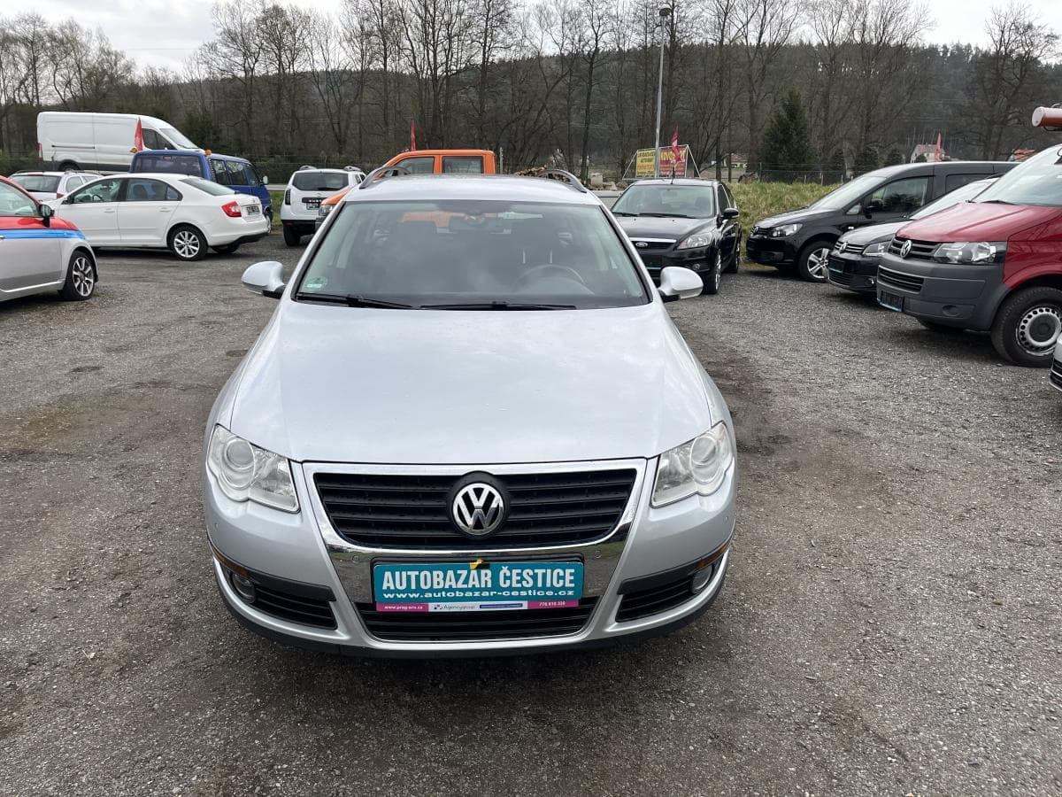 2007 Volkswagen Passat - 2