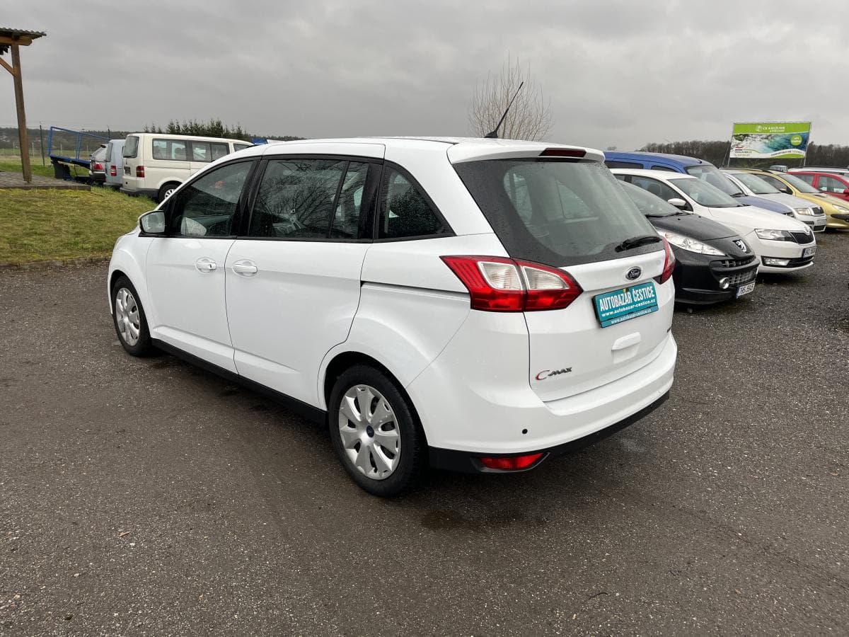 2012 Ford C-Max - 7