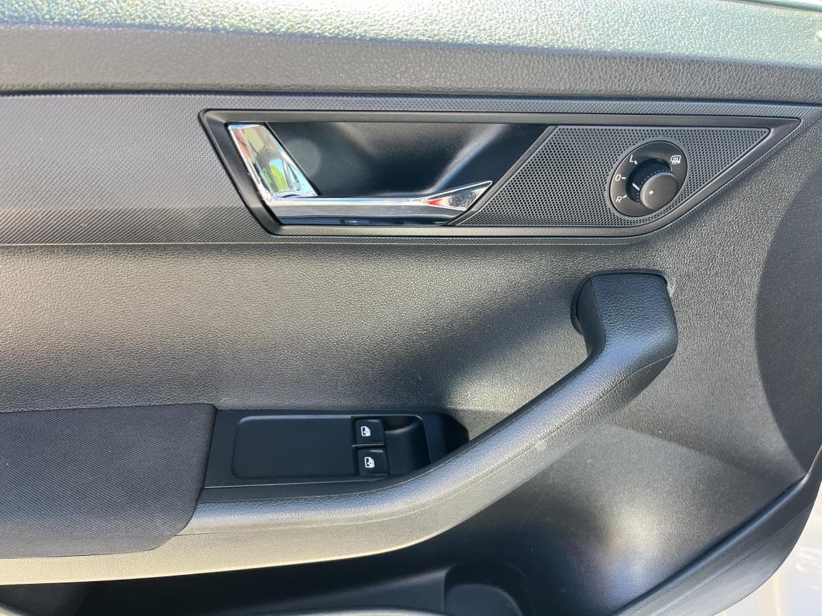 2017 Škoda Fabia - 12