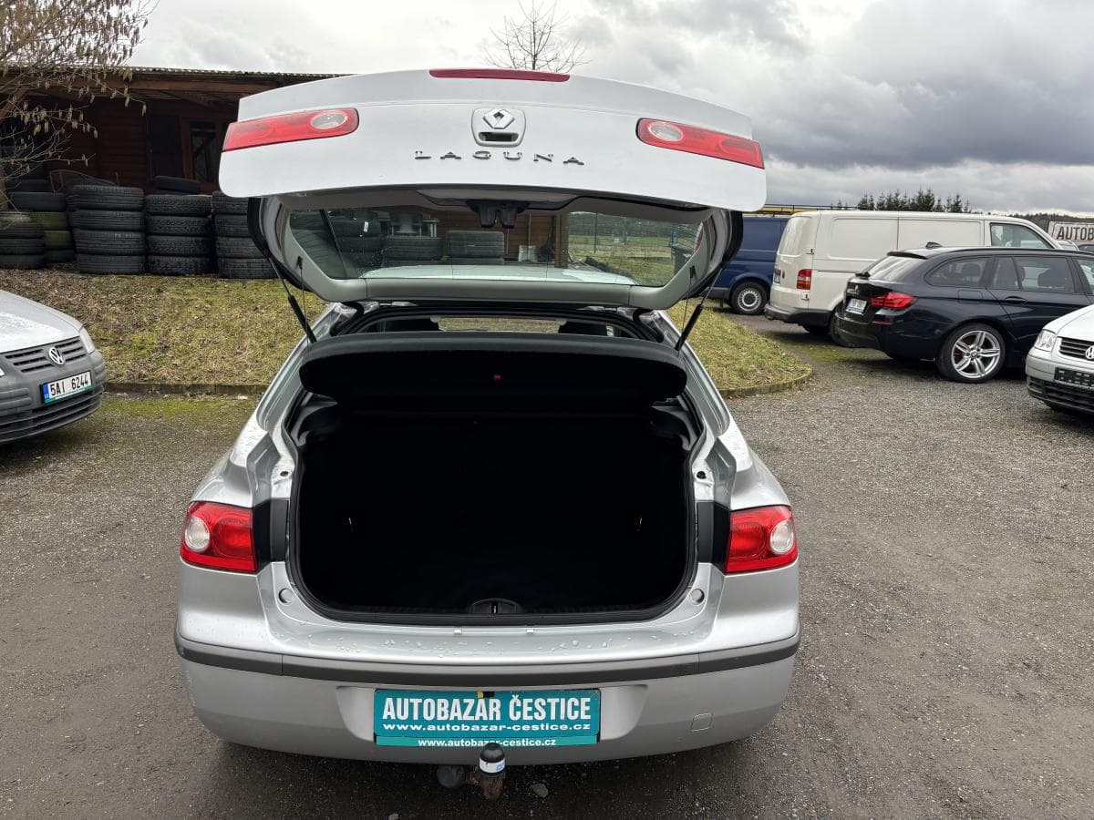 2006 Renault Laguna - 8
