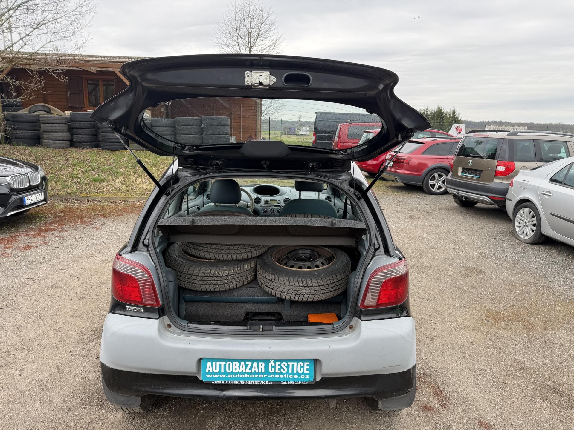1999 Toyota YARIS - 9