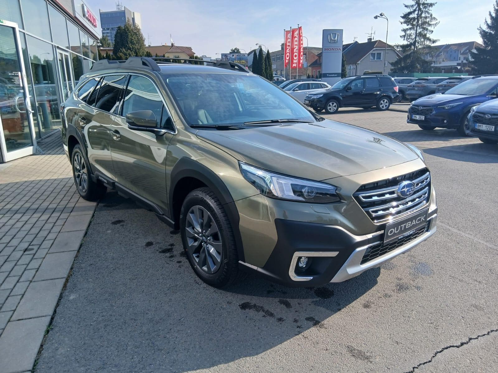 Subaru OUTBACK - 8