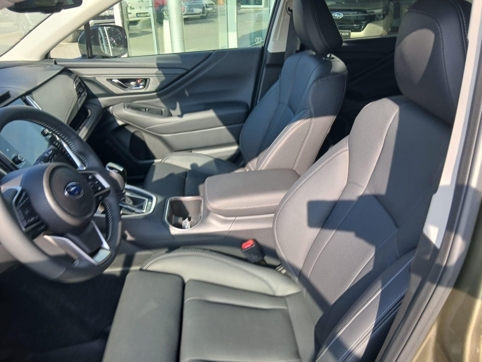 Subaru OUTBACK - 9