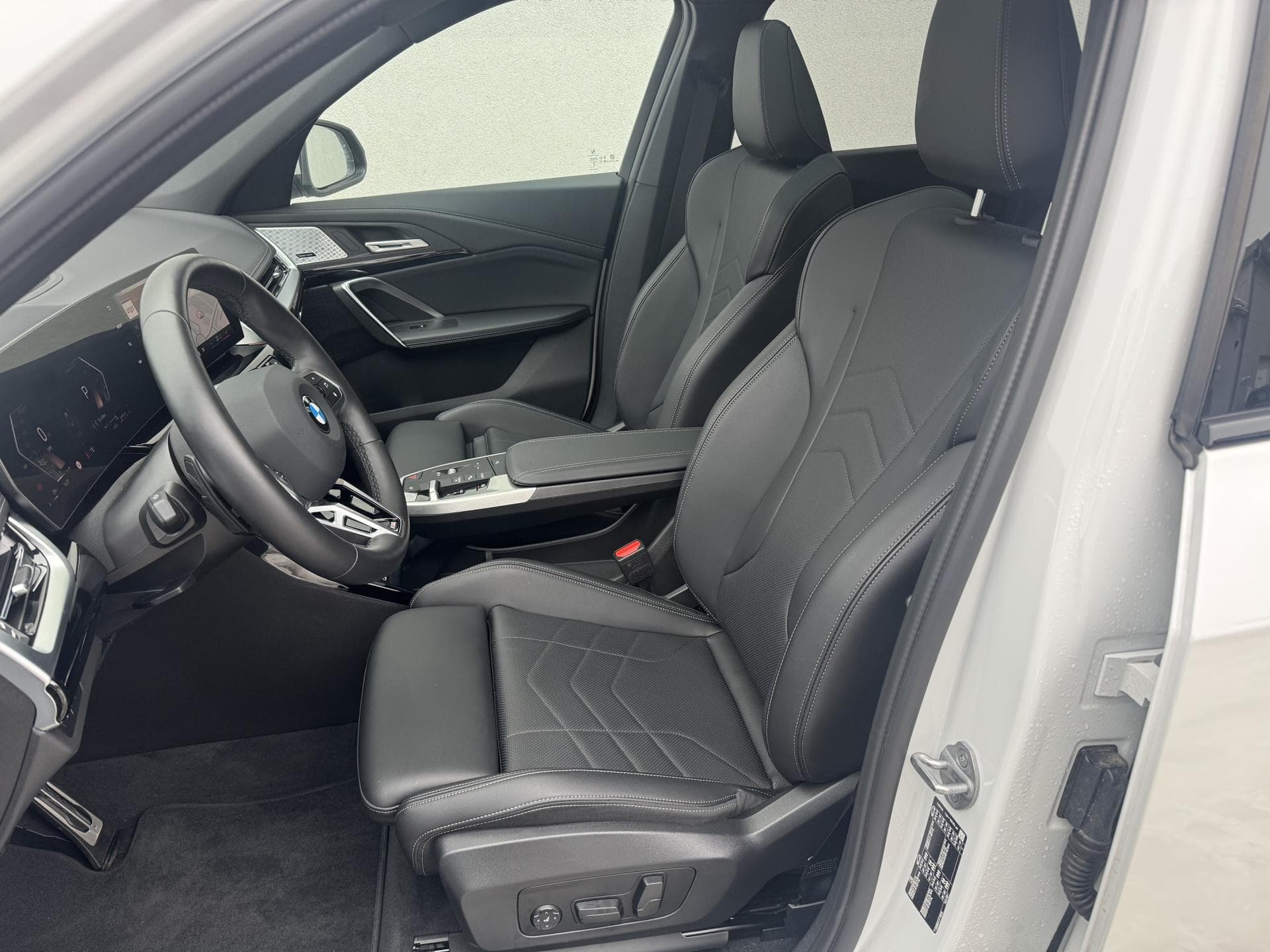 2024 BMW X1 - 13