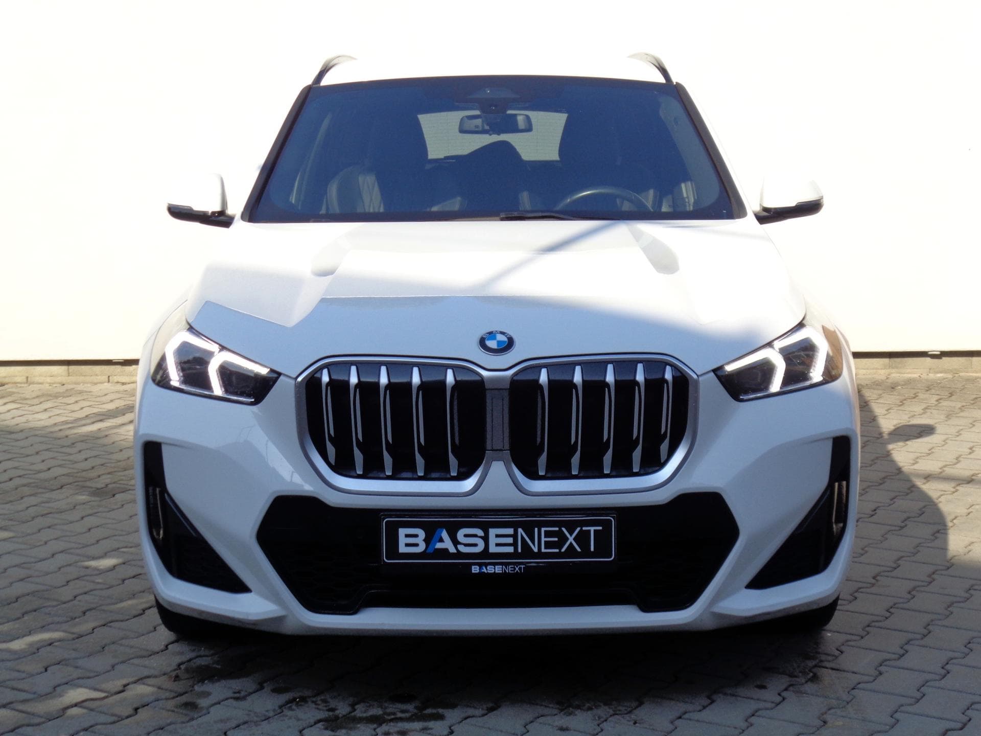 2022 BMW X1 - 12