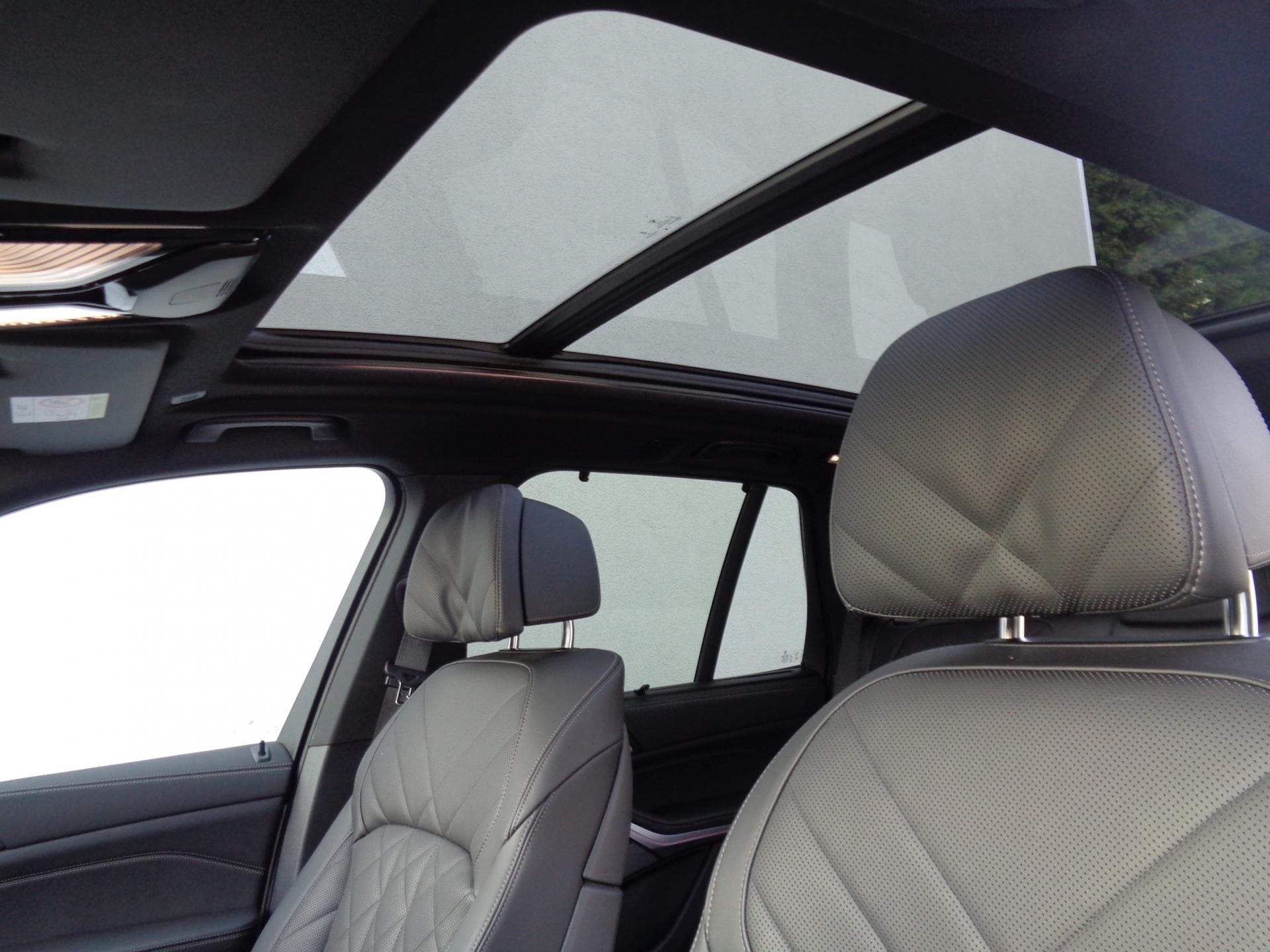 2024 BMW X5 - 11