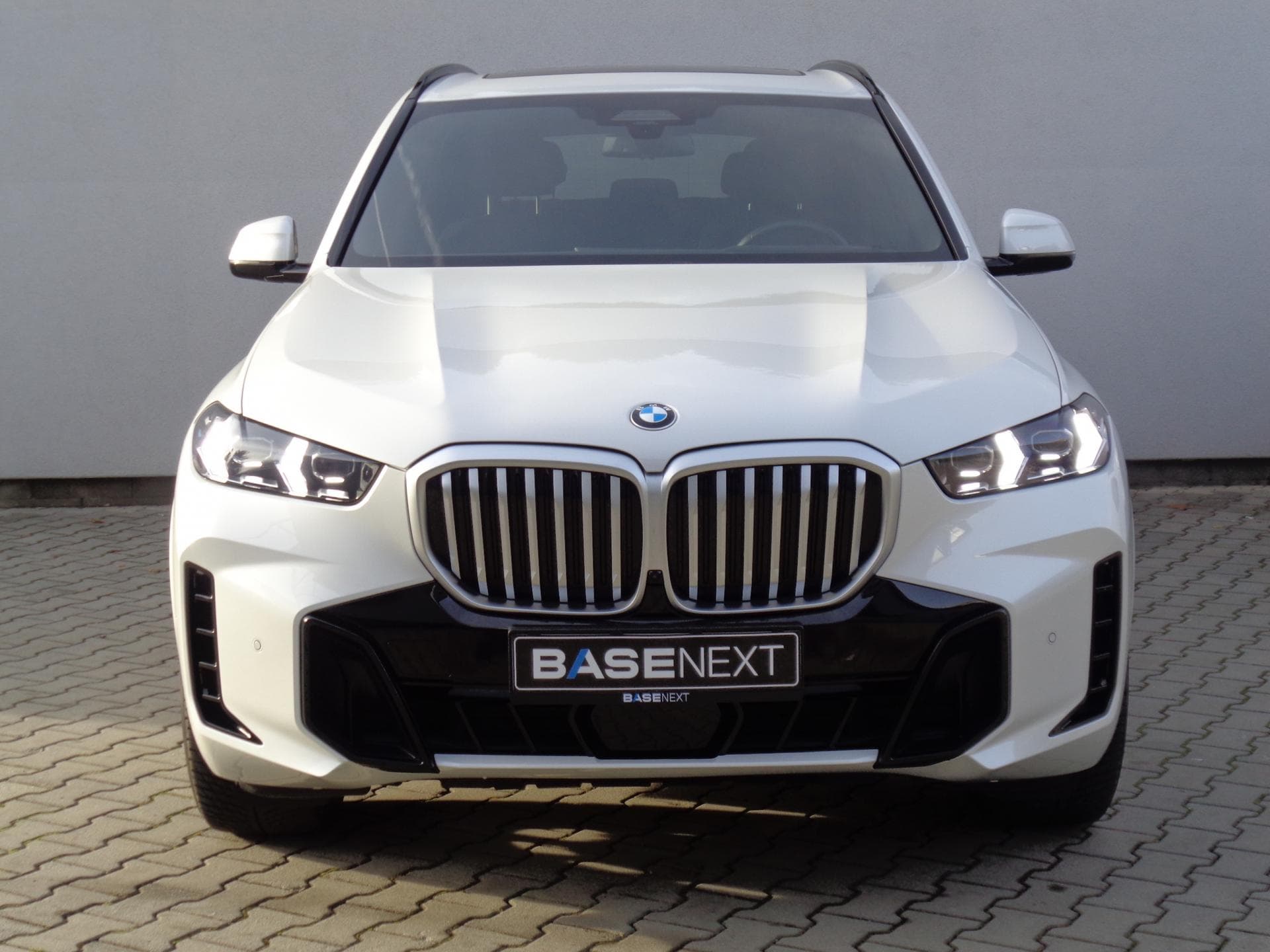 2024 BMW X5 - 2