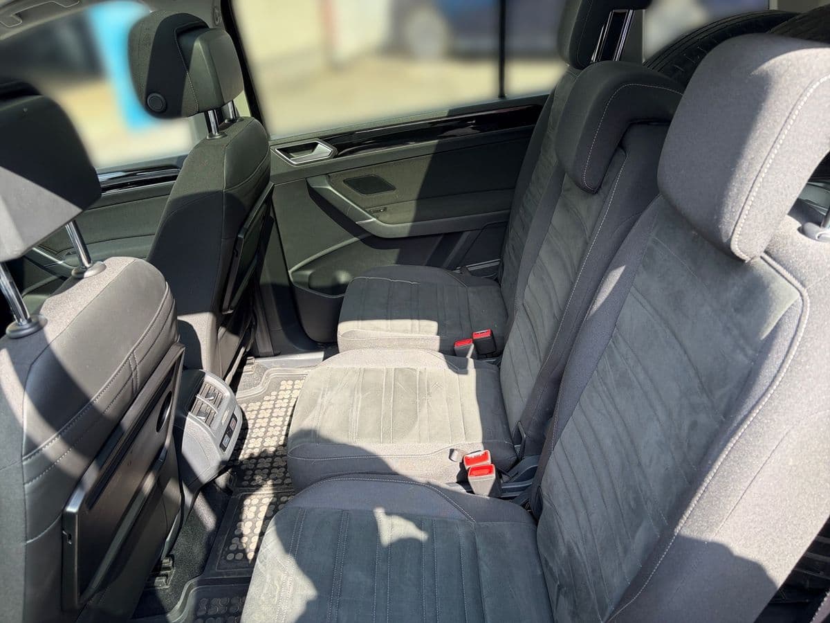 2016 Volkswagen Touran - 11