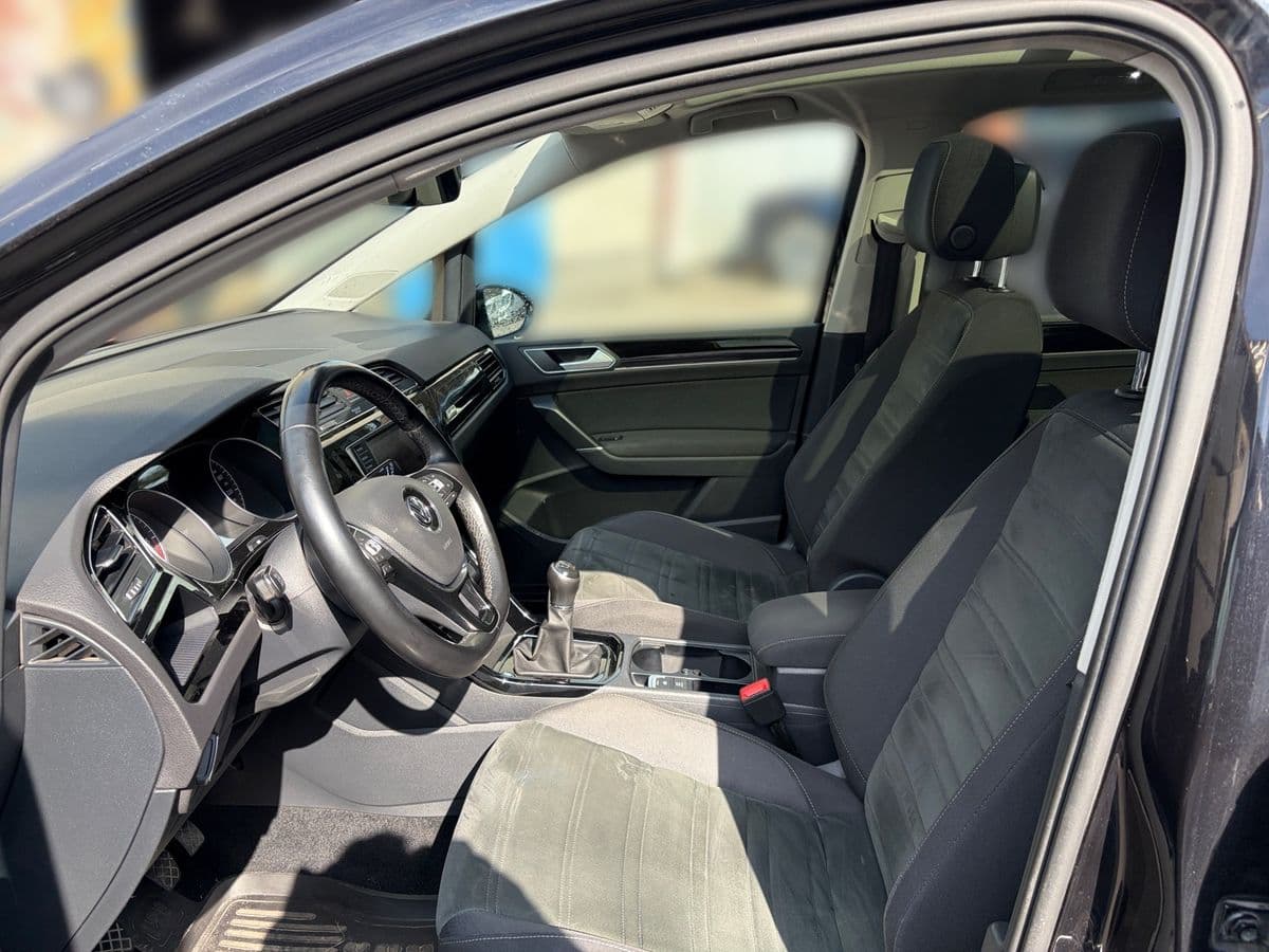 2016 Volkswagen Touran - 7