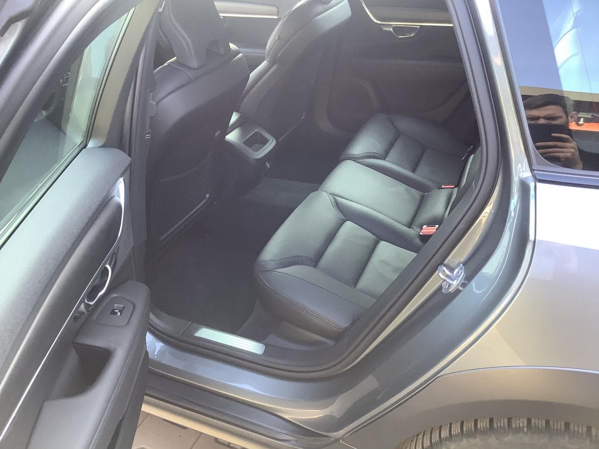 Volvo V90 - 8