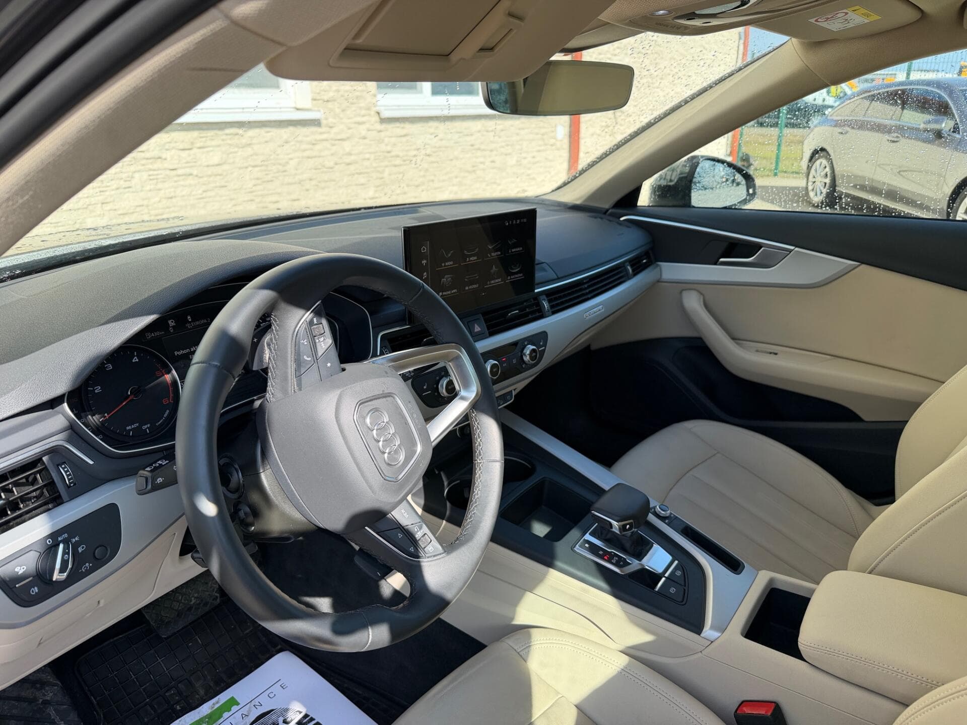 Audi A4 - 12