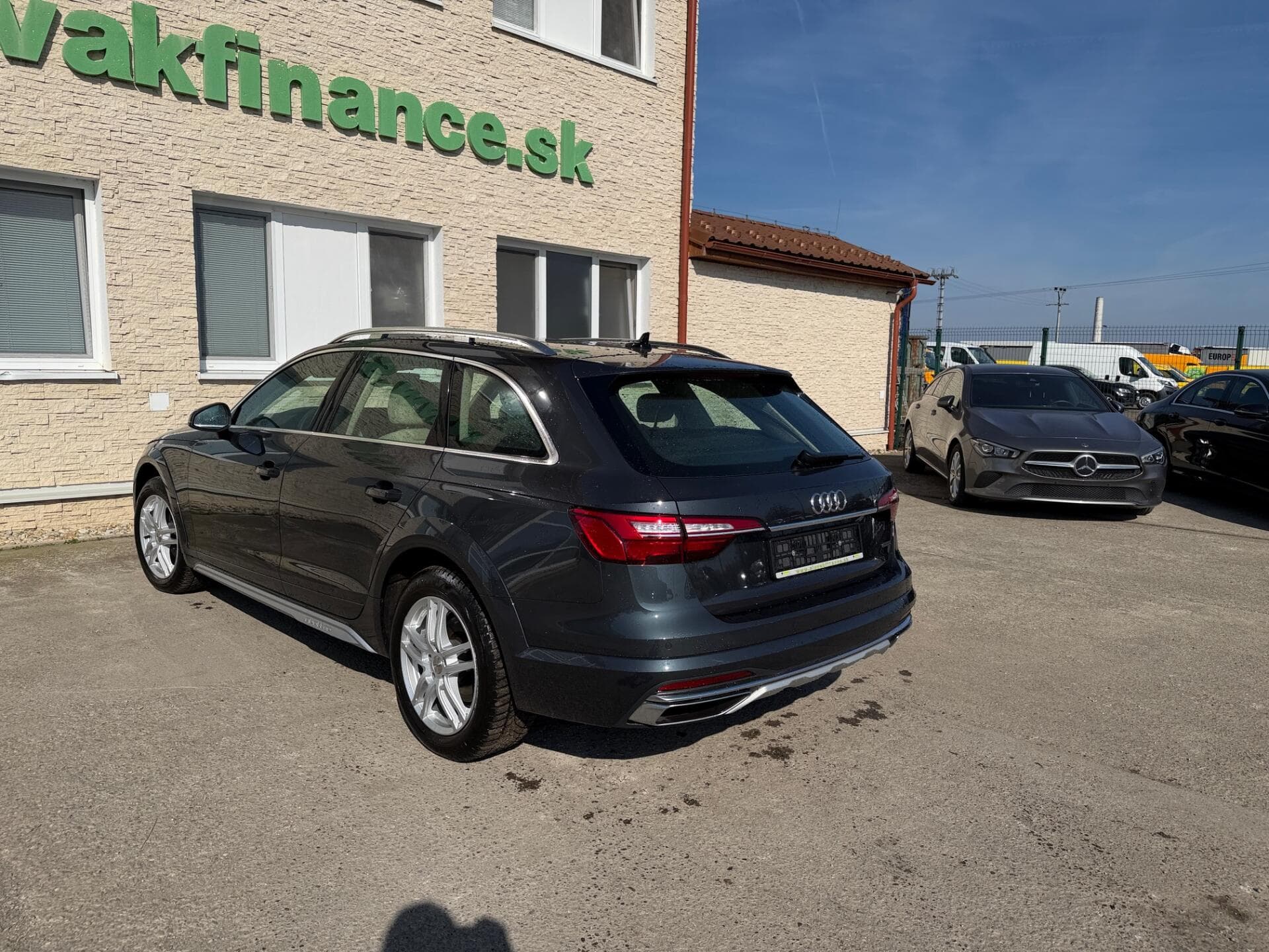 Audi A4 - 4