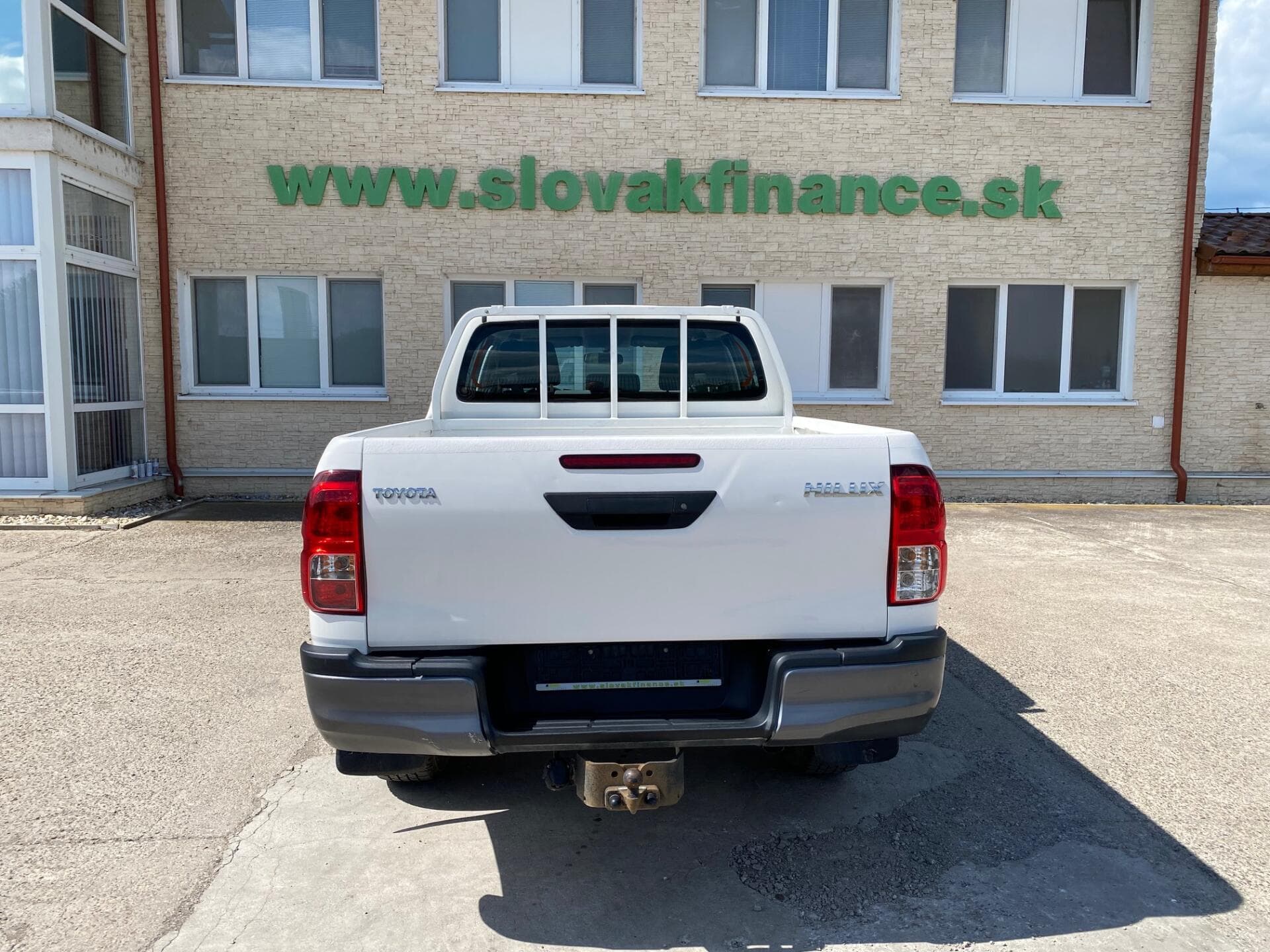 Toyota HILUX - 7