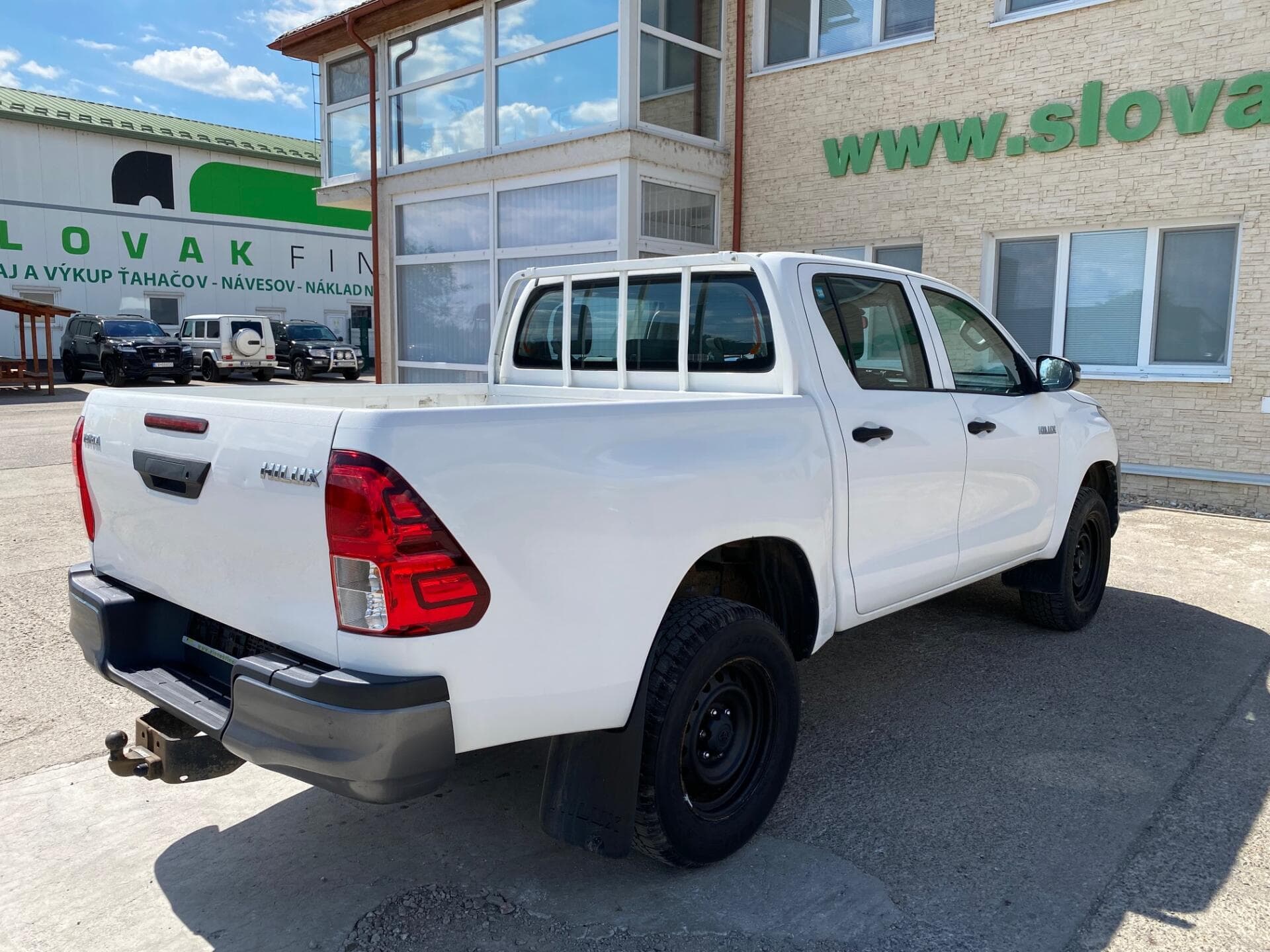 Toyota HILUX - 8