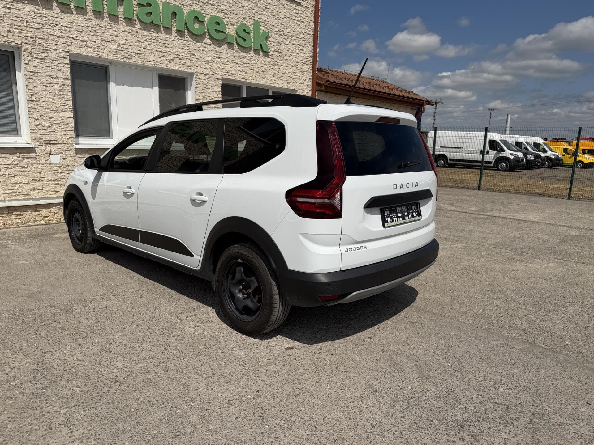 Dacia JOGGER - 4