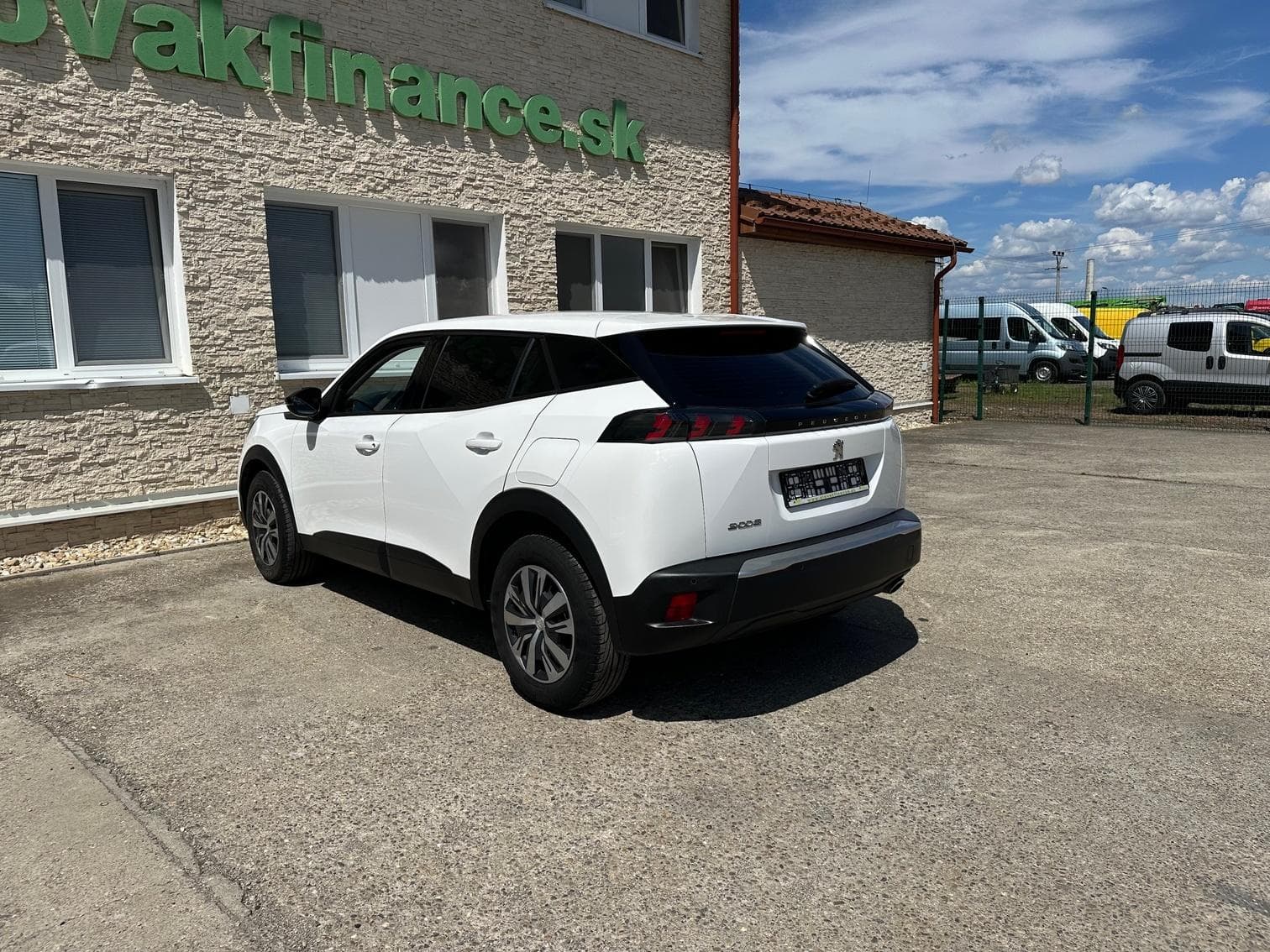 Peugeot 2008 - 3