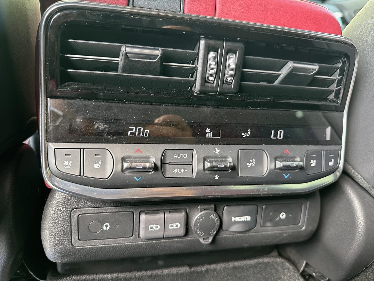 Toyota LAND CRUISER - 12