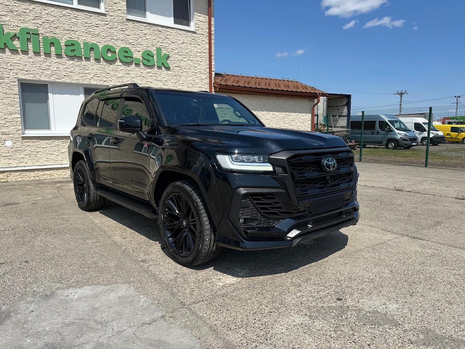 Toyota LAND CRUISER - 2