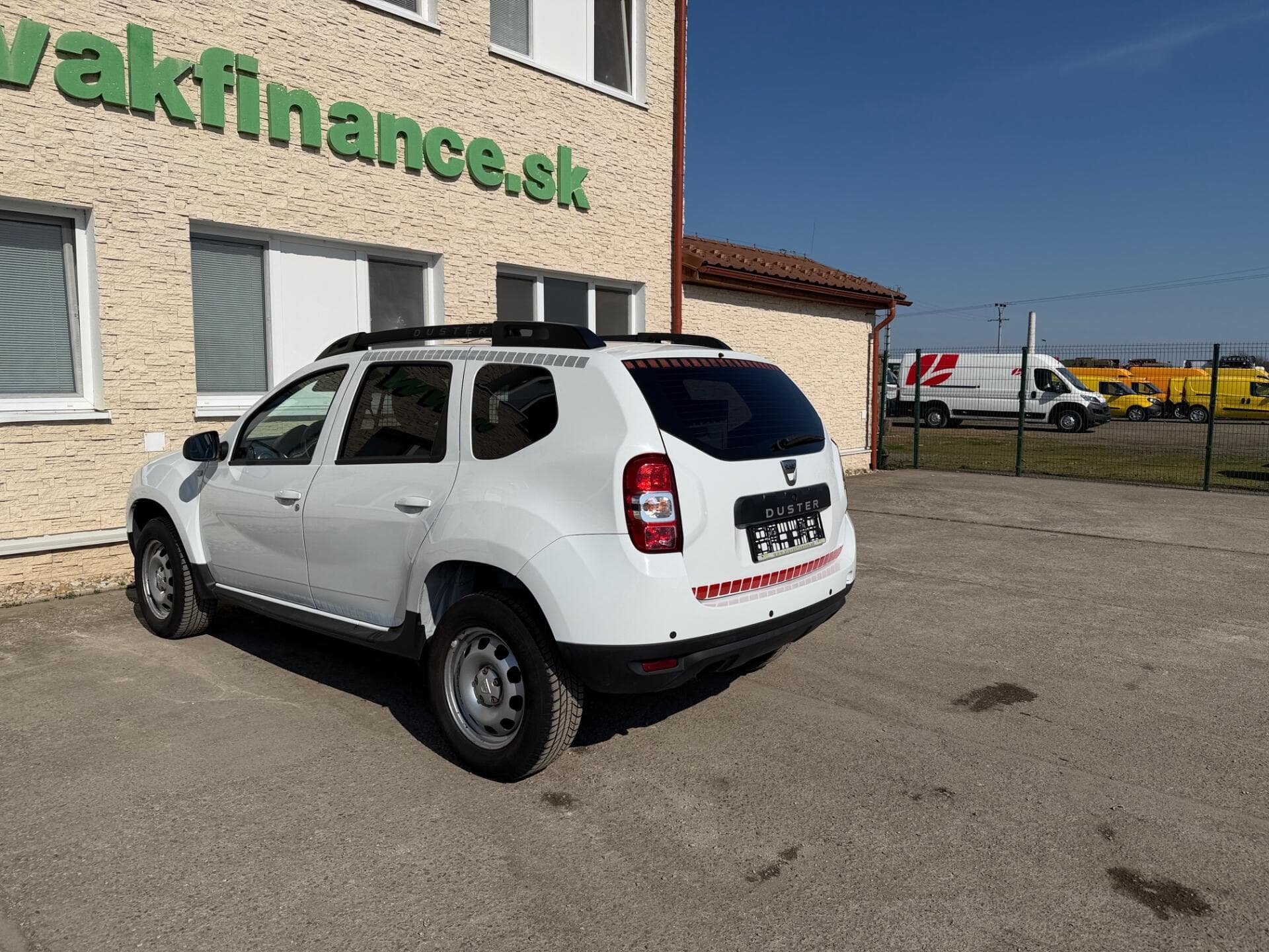 Dacia DUSTER - 4