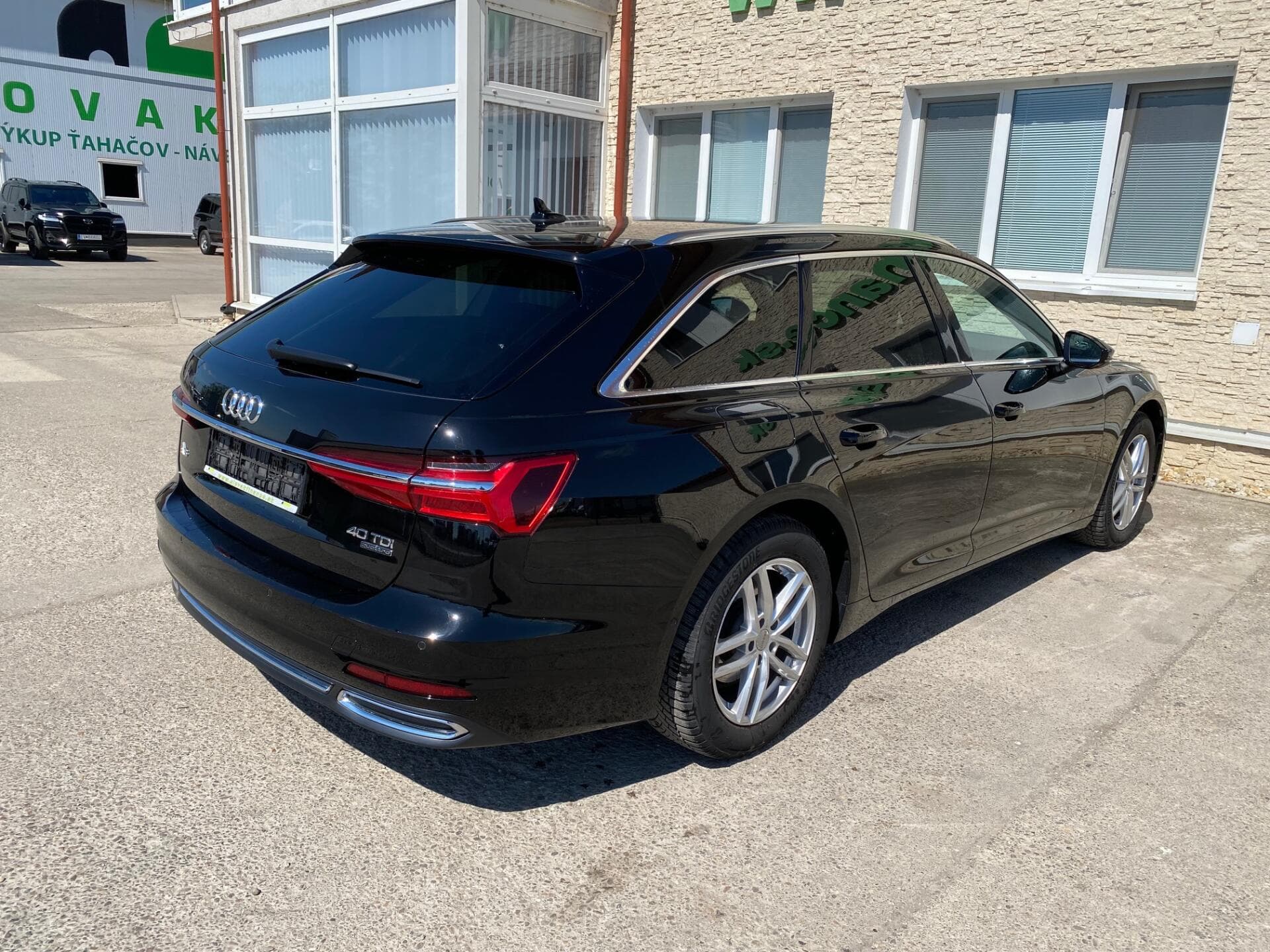 Audi A6 - 6