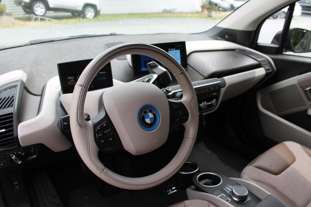 BMW I3 - 8