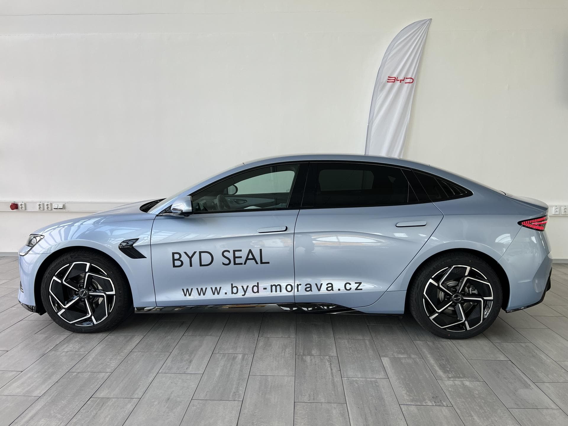 BYD SEAL - 4