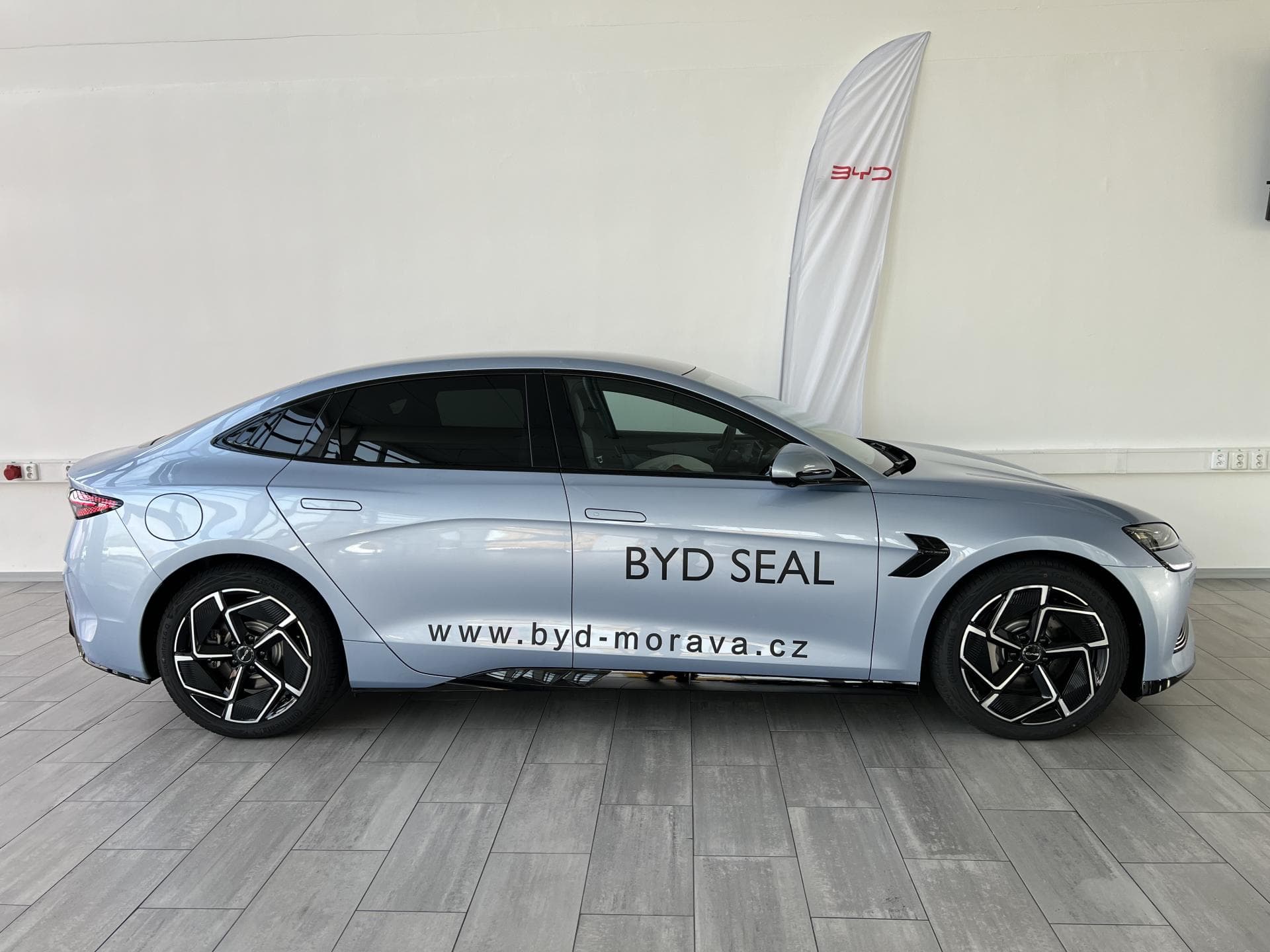 BYD SEAL - 5
