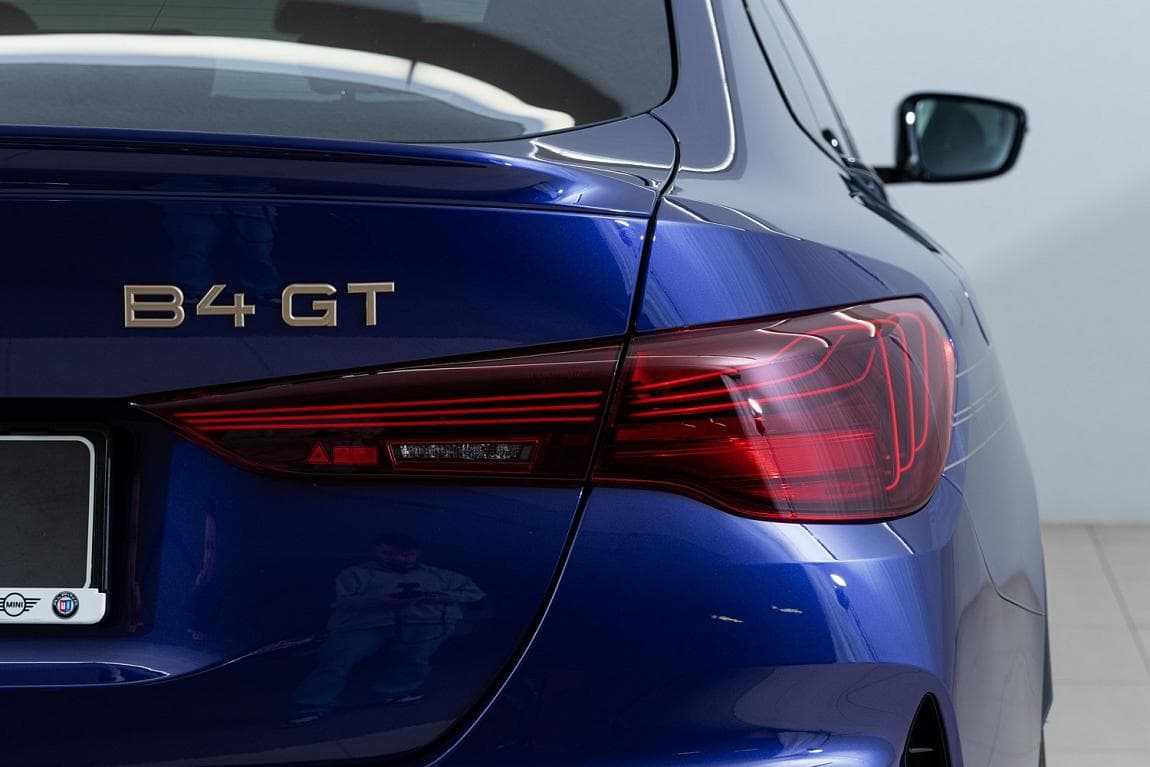 2024 Alpina B4 - 5