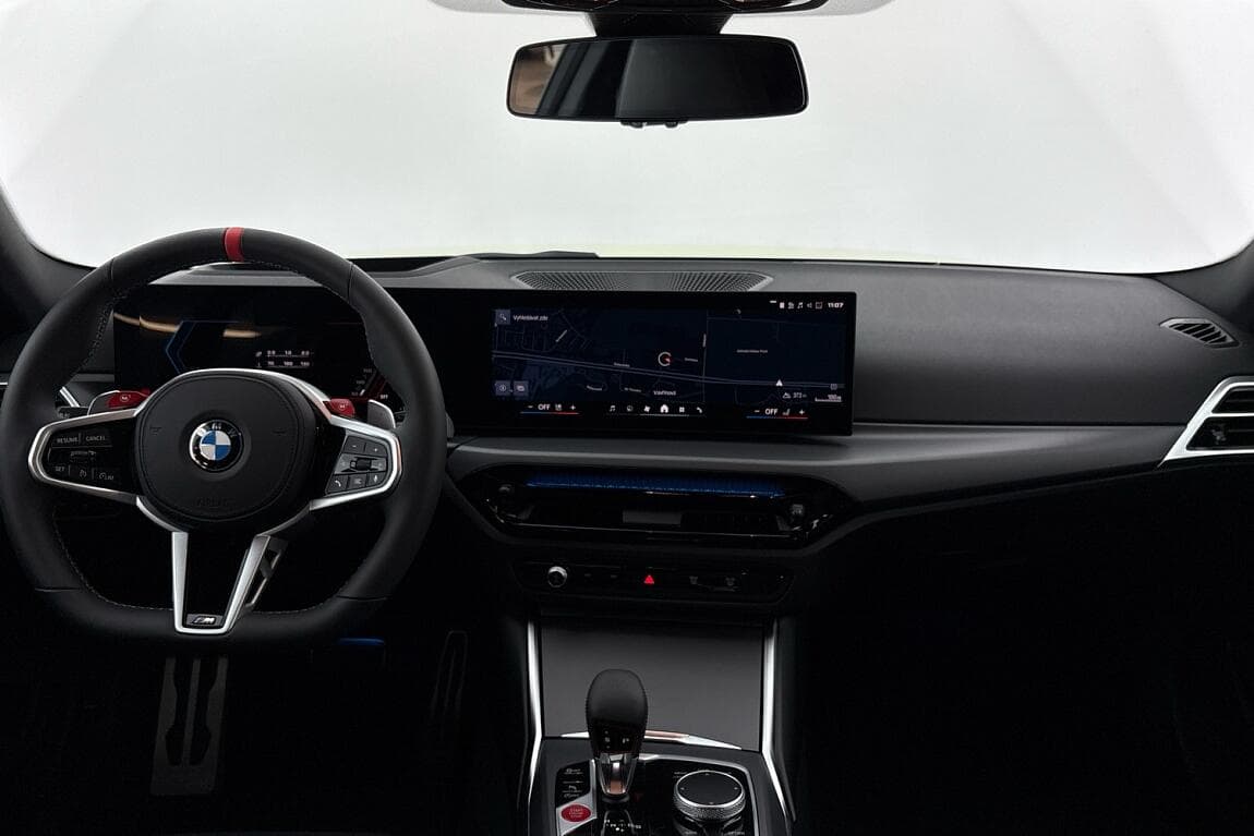 2025 BMW M2 - 8