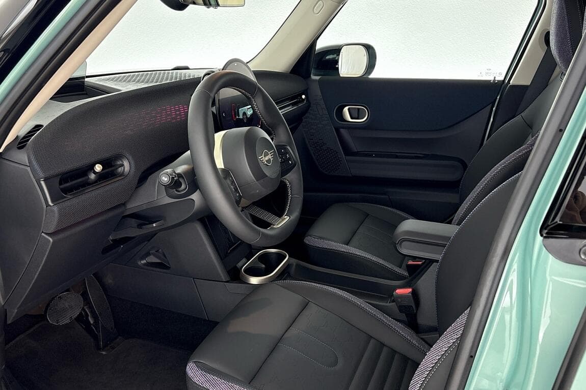 2025 Mini Cooper S - 6