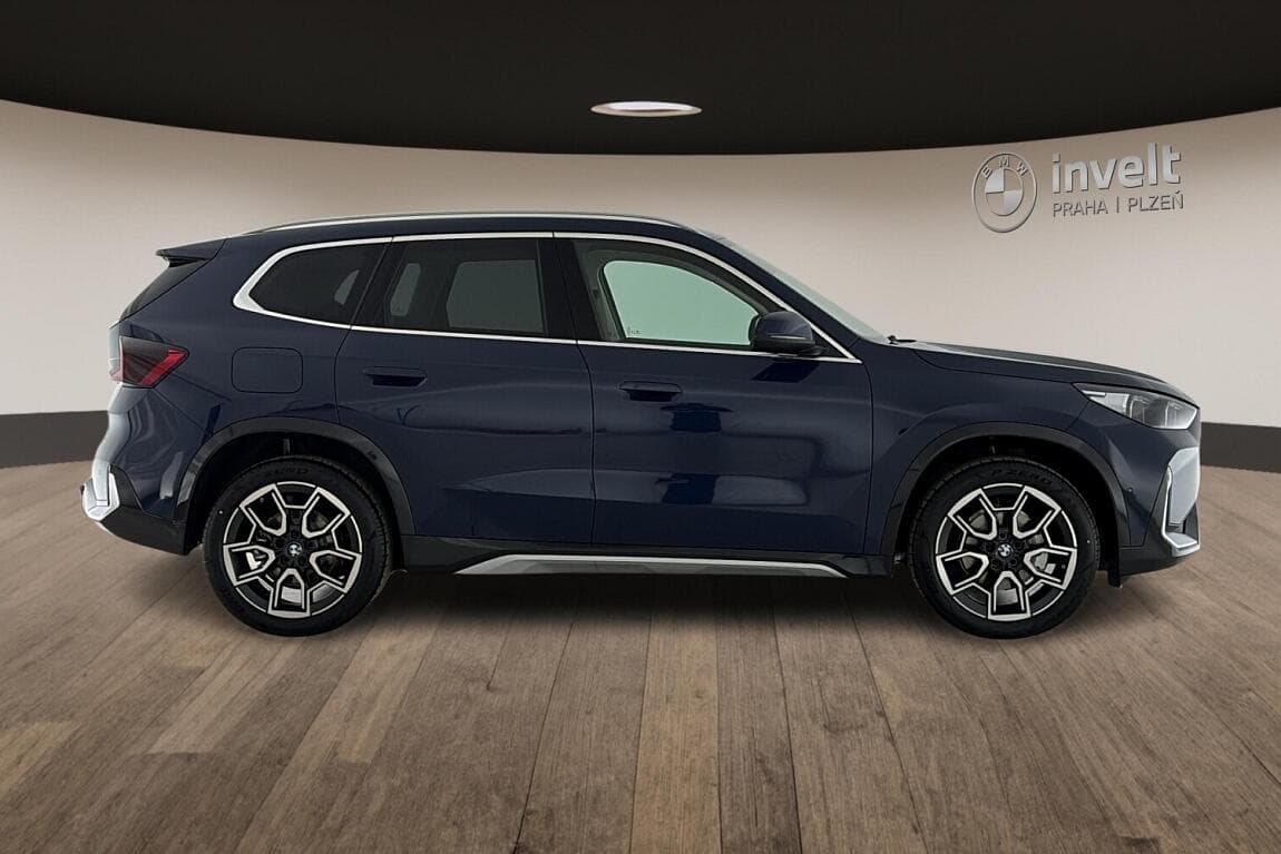 2025 BMW X1 - 2